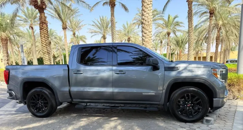 2021 جي أم سي سييرا in Dubai