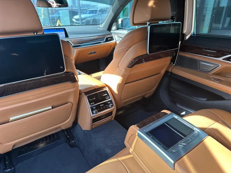 2022 BMW 7-Series in Dubai