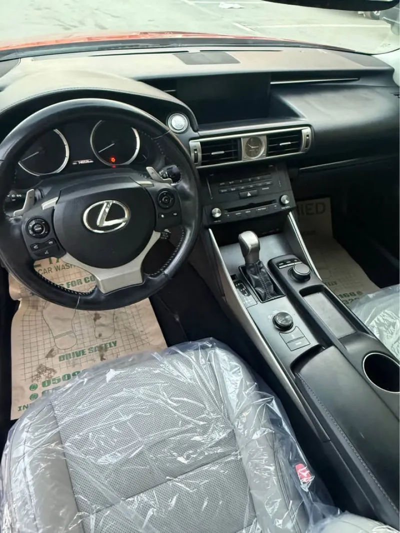 2016 Lexus IS 200 in Dubai