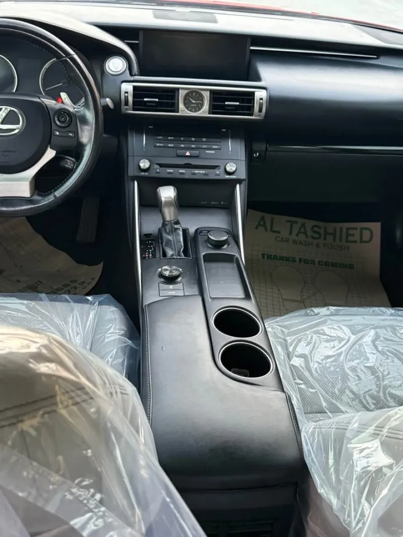 2016 Lexus IS 200 in Dubai