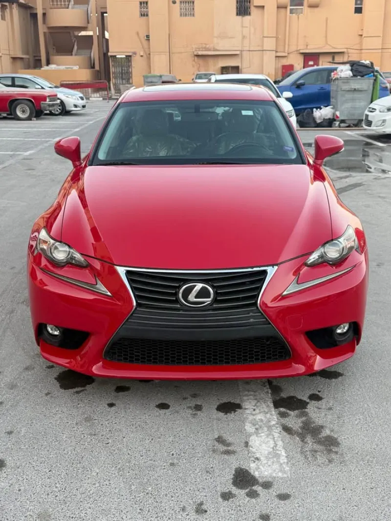 2016 Lexus IS 200 in Dubai