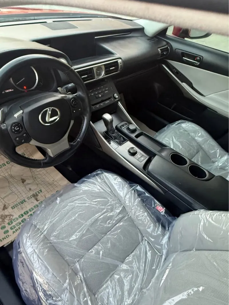 2016 Lexus IS 200 in Dubai