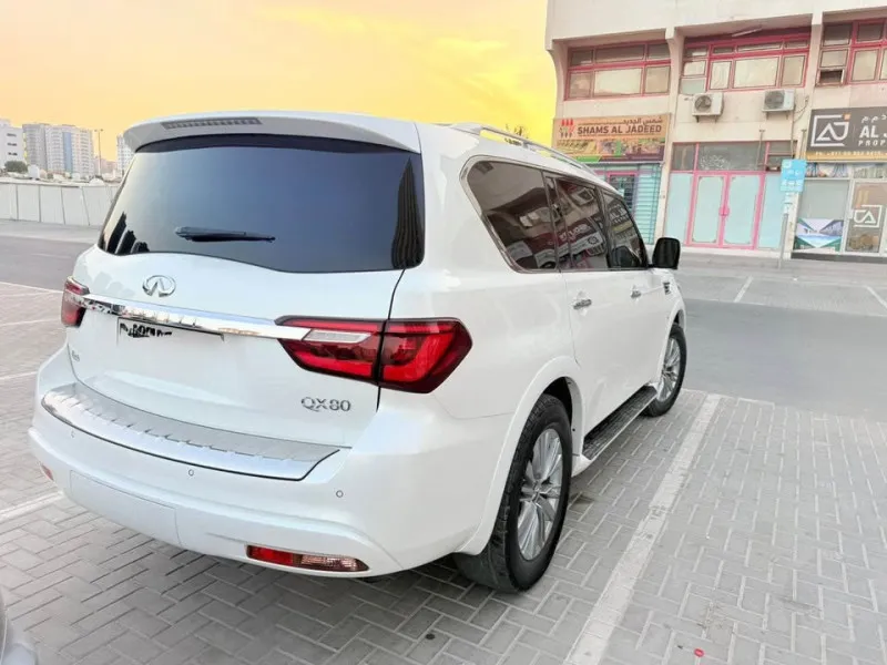2019 Infiniti QX80 in Dubai