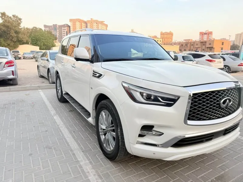 2019 Infiniti QX80 in Dubai