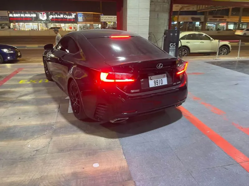 2015 لكزس RC- ار سي in Dubai