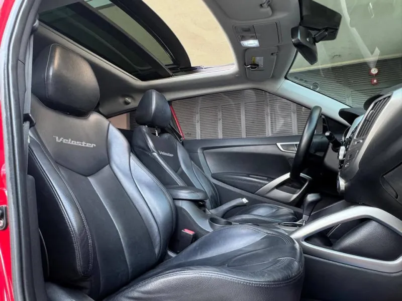 2013 Hyundai Veloster in Dubai
