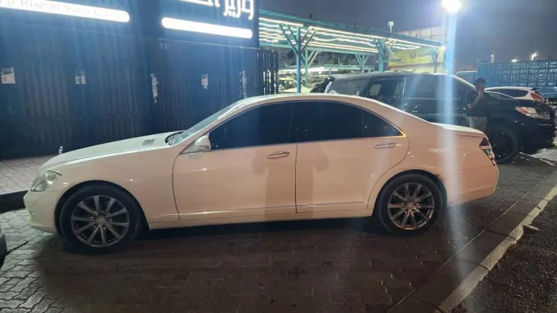 2006 Mercedes-Benz S-Class in Dubai