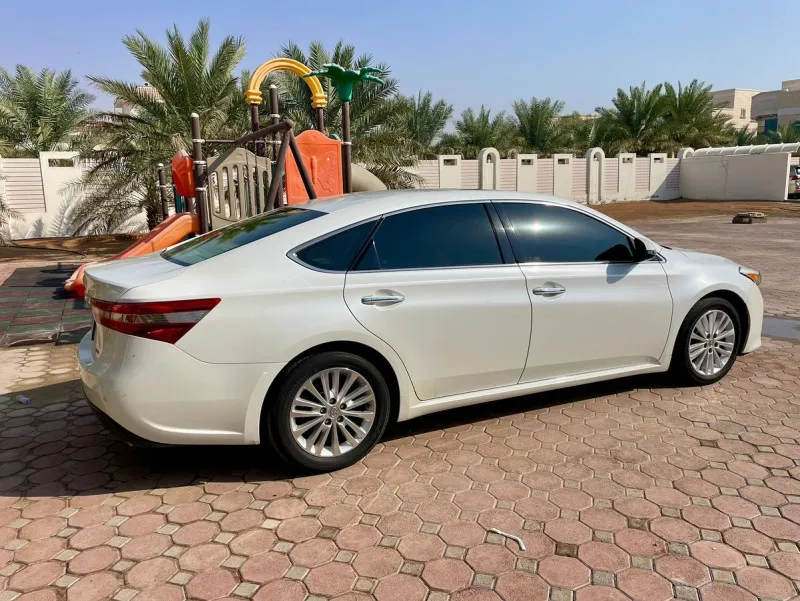 2014 تويوتا كورولا in Dubai