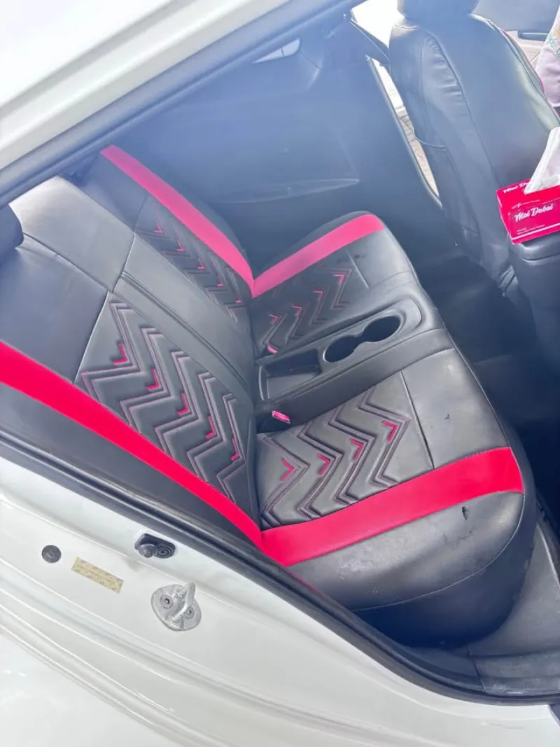 2013 Hyundai Veloster in Dubai
