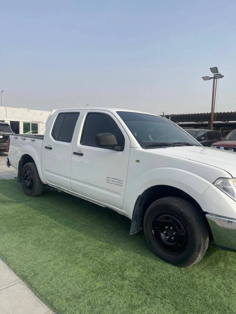 2010 Nissan Pickup in Dubai