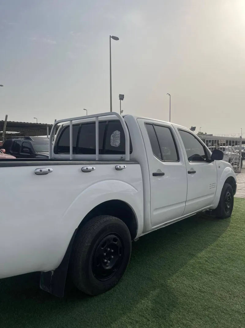 2010 Nissan Pickup in Dubai