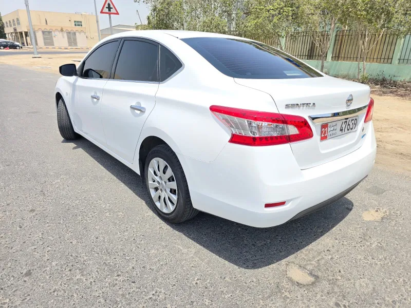 2016 Nissan Sentra in Dubai