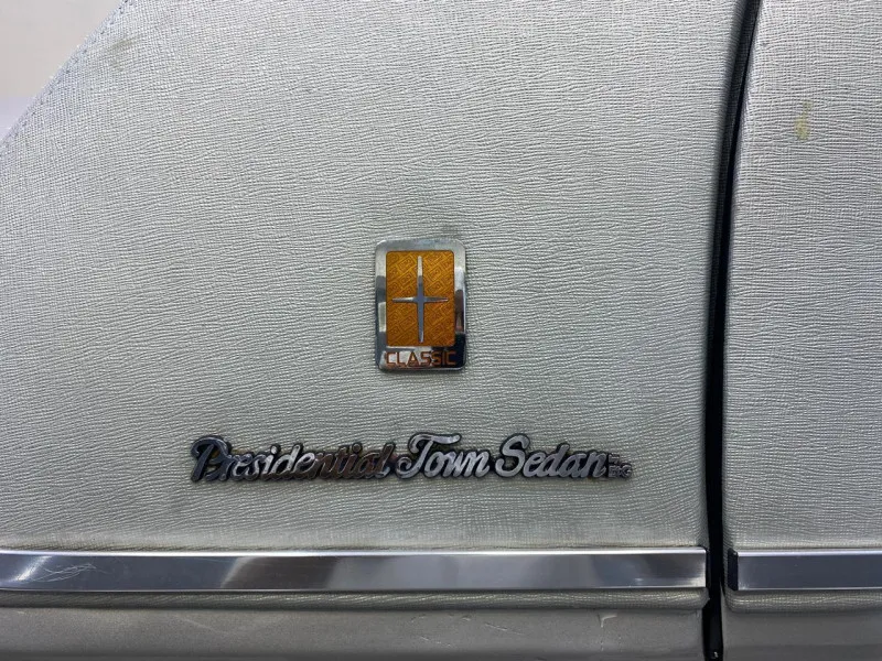 2011 Lincoln Town Car in Dubai