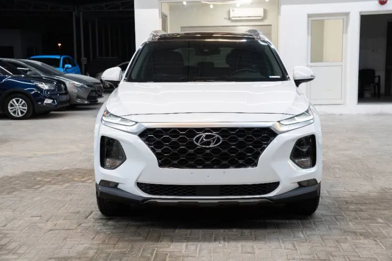 2020 Hyundai Santa Fe in Dubai