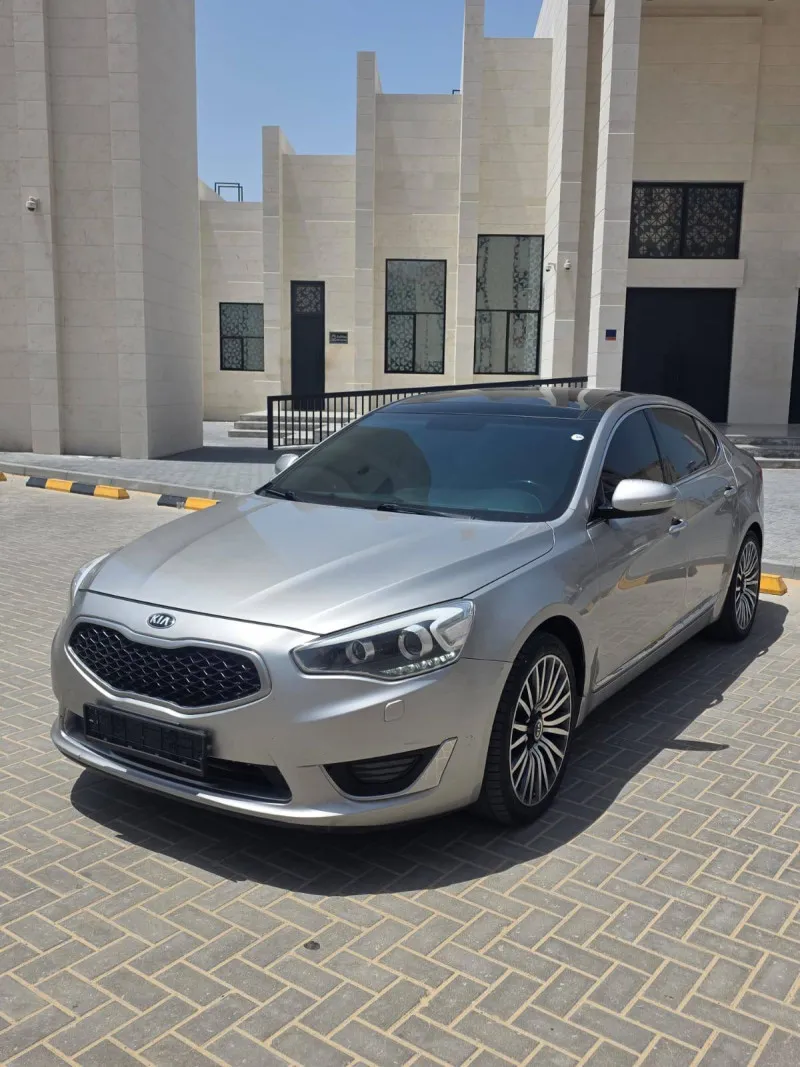 2015 Kia Cadenza in Dubai