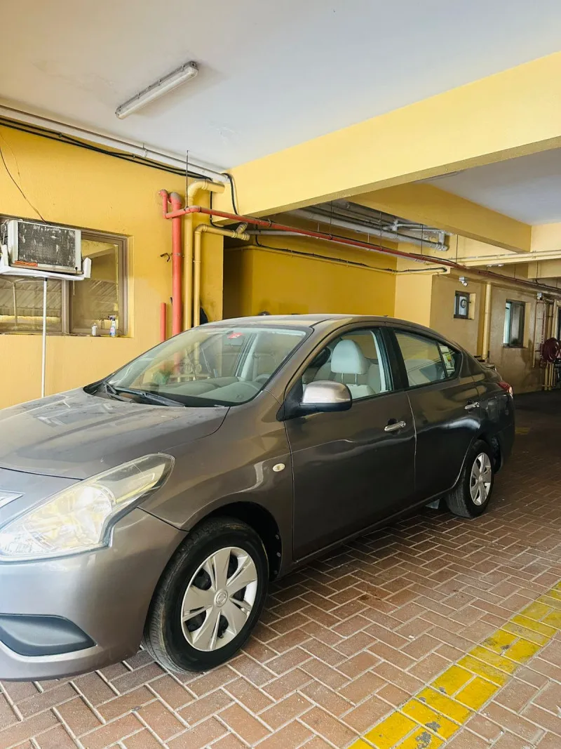 2017 Nissan Sunny in Dubai