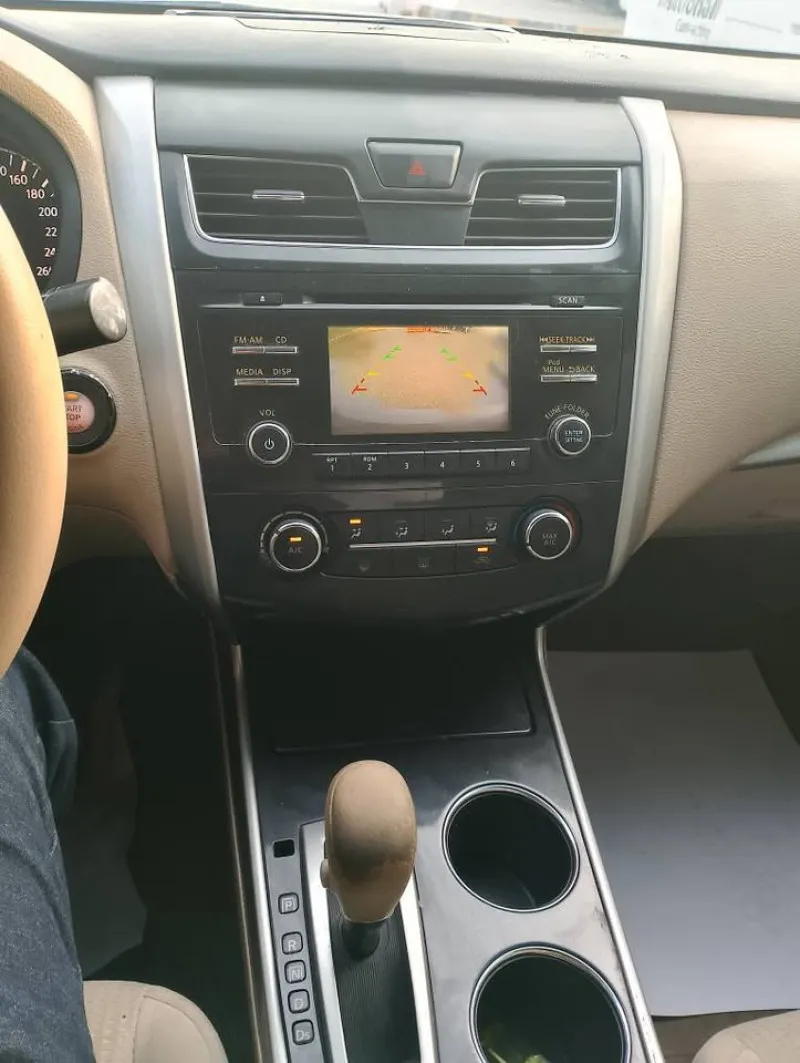 2014 نيسان آلتيما in Dubai