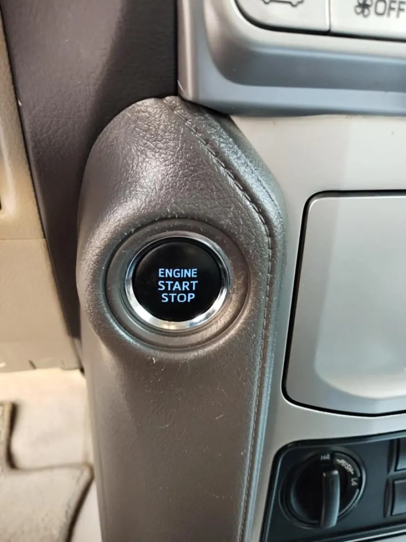2019 Toyota Prado in Dubai