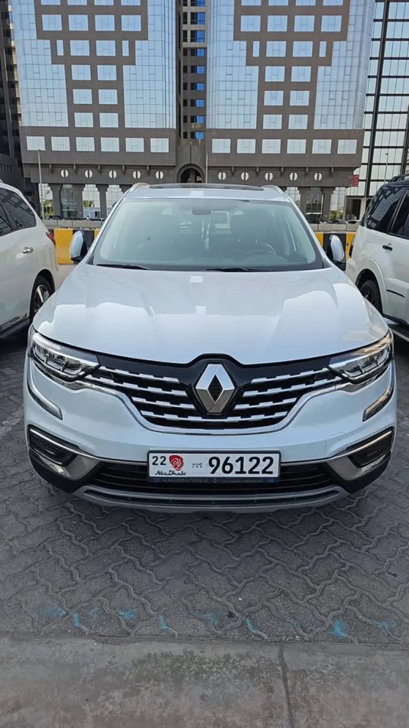 2024 رينو كوليوس in Dubai