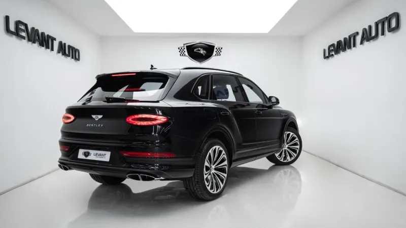 2022 Bentley Bentayga in Dubai