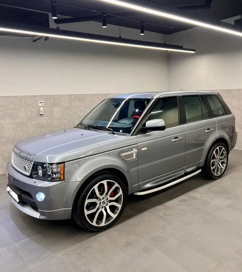 2012 Land Rover Range Rover Sport in Dubai