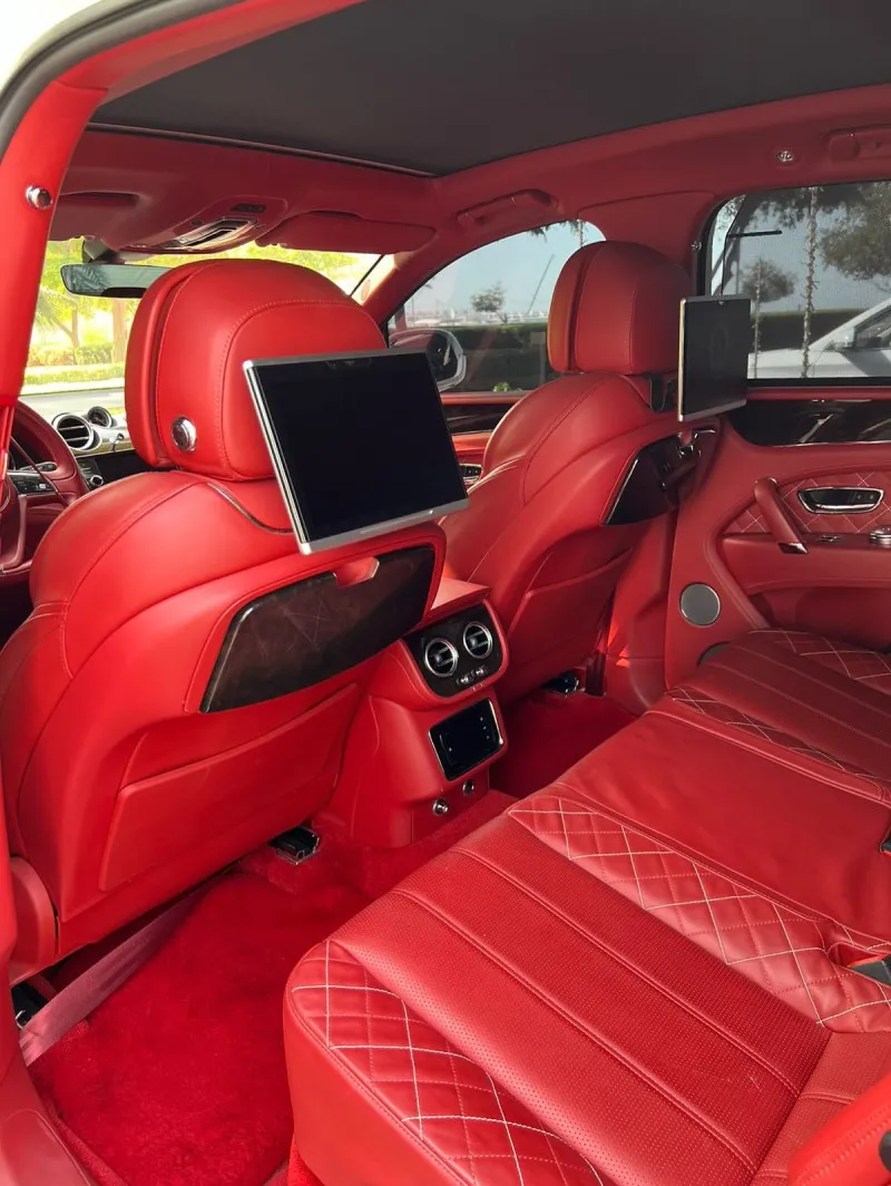 2017 Bentley Bentayga in Dubai