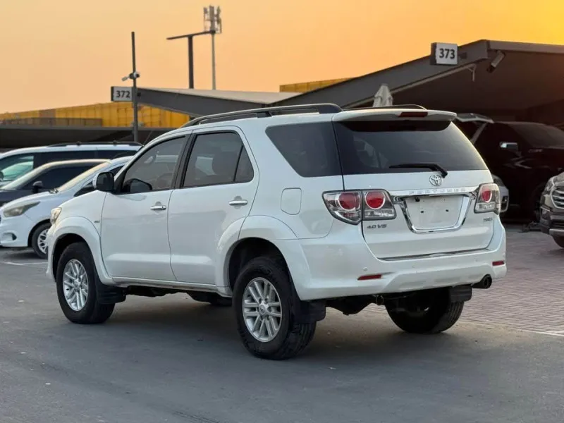 2012 Toyota Fortuner in Dubai