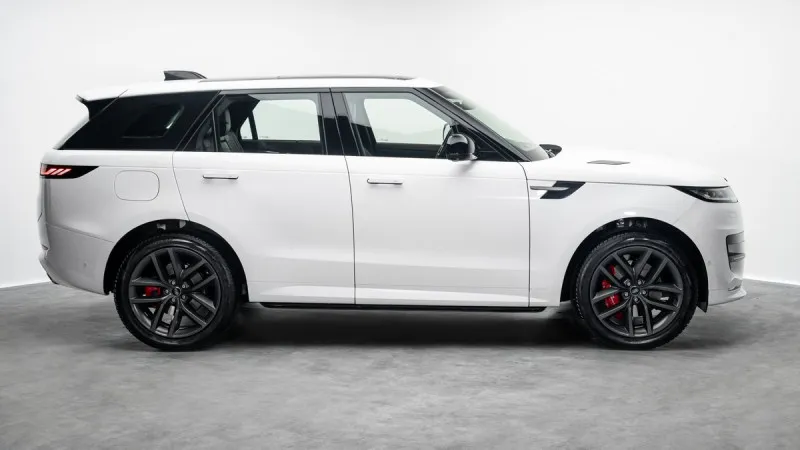 2024 Land Rover Range Rover Sport in Dubai