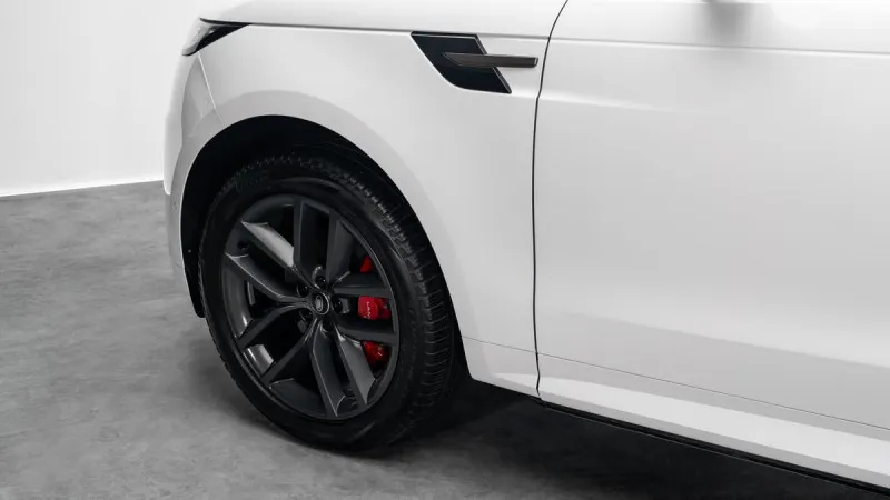 2024 Land Rover Range Rover Sport in Dubai
