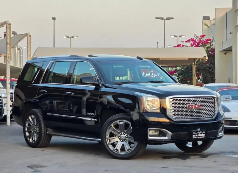 2015 GMC Yukon in Dubai