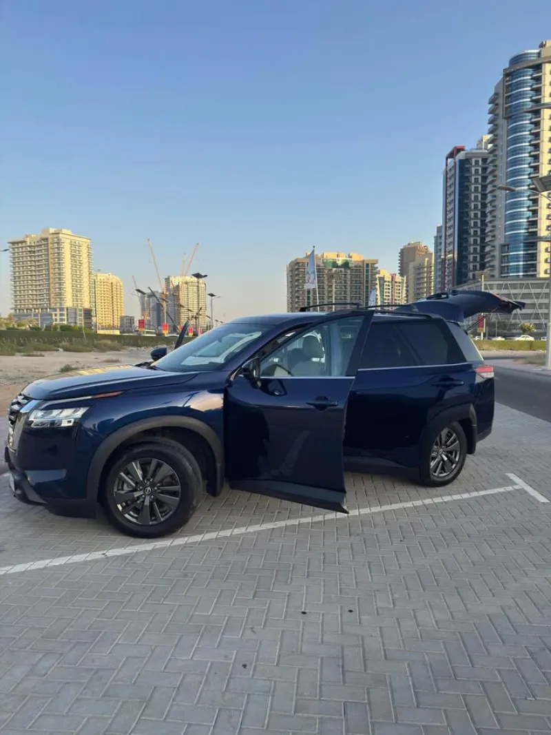 2022 نيسان باثفايندر in Dubai