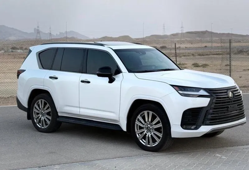 2024 Lexus LX600 in Dubai