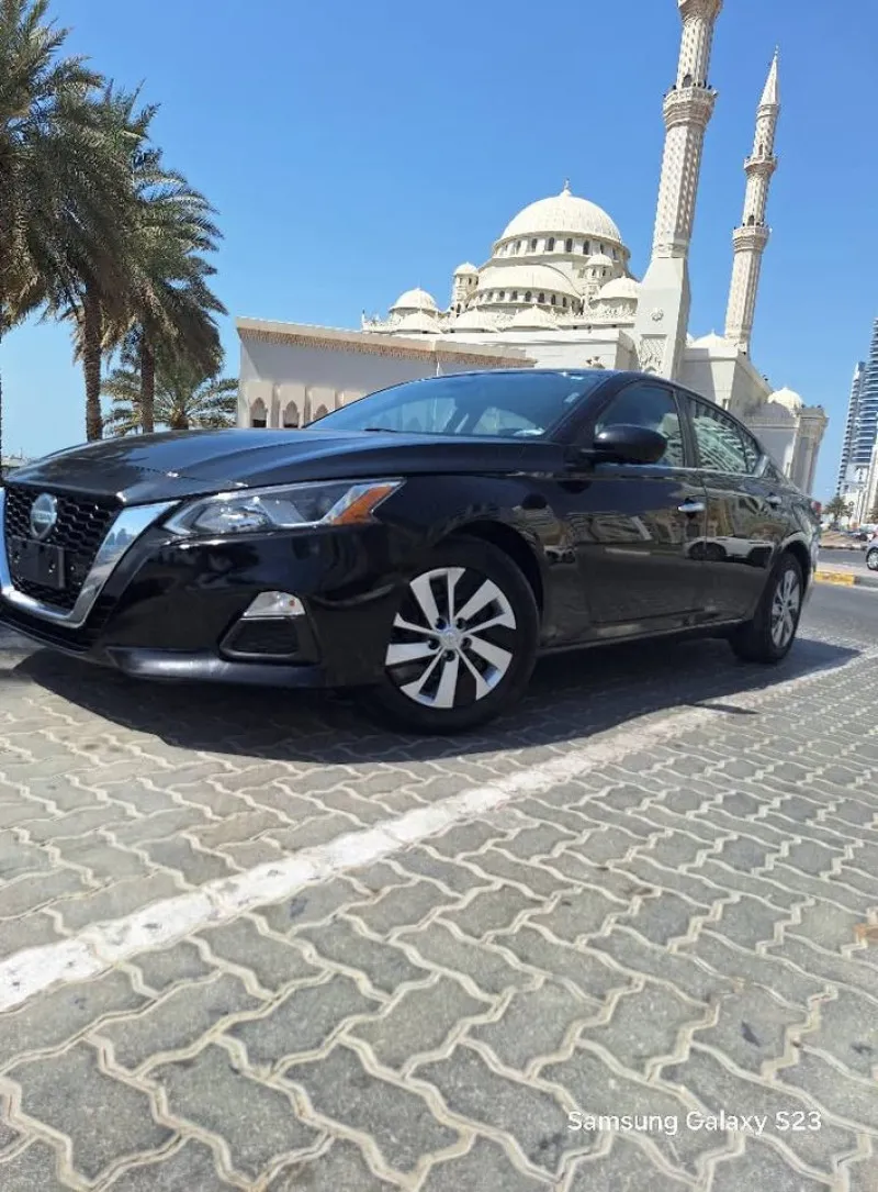 2021 نيسان آلتيما in Dubai