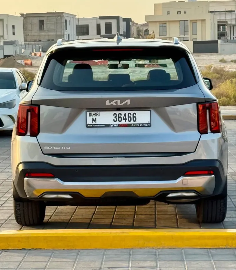 2024 Kia Sorento in Dubai