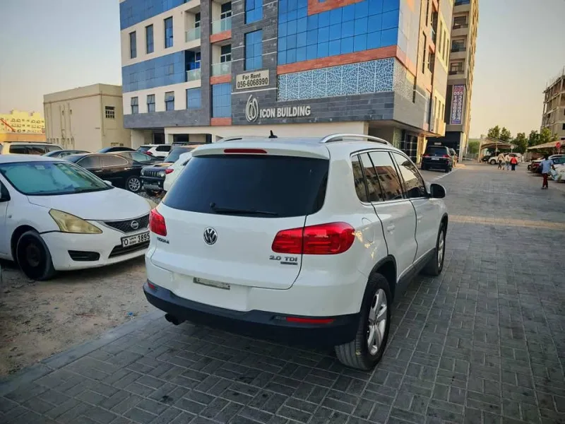 2015 فولجس فاجن تيغوان in Dubai