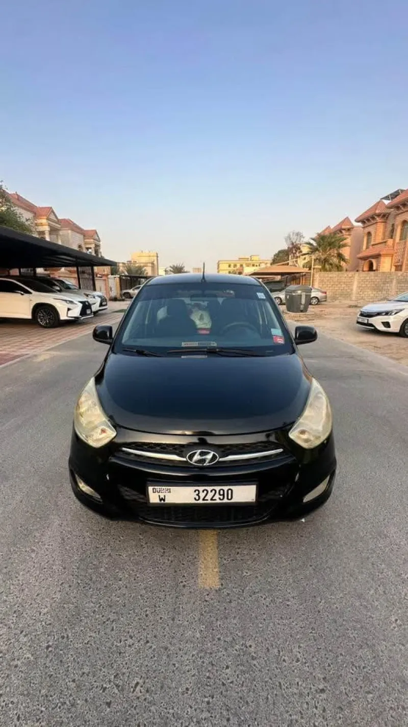 2013 هيونداي آي١٠ in Dubai