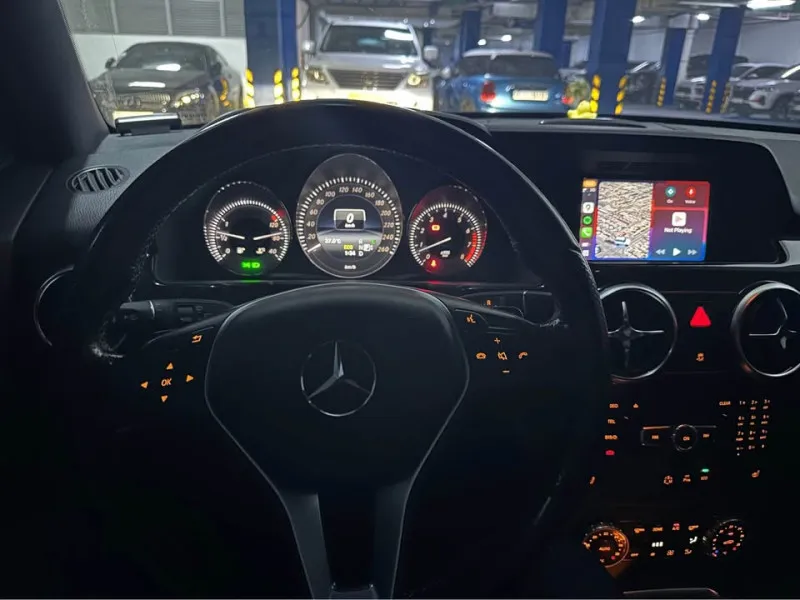 2014 Mercedes-Benz GLK in Dubai