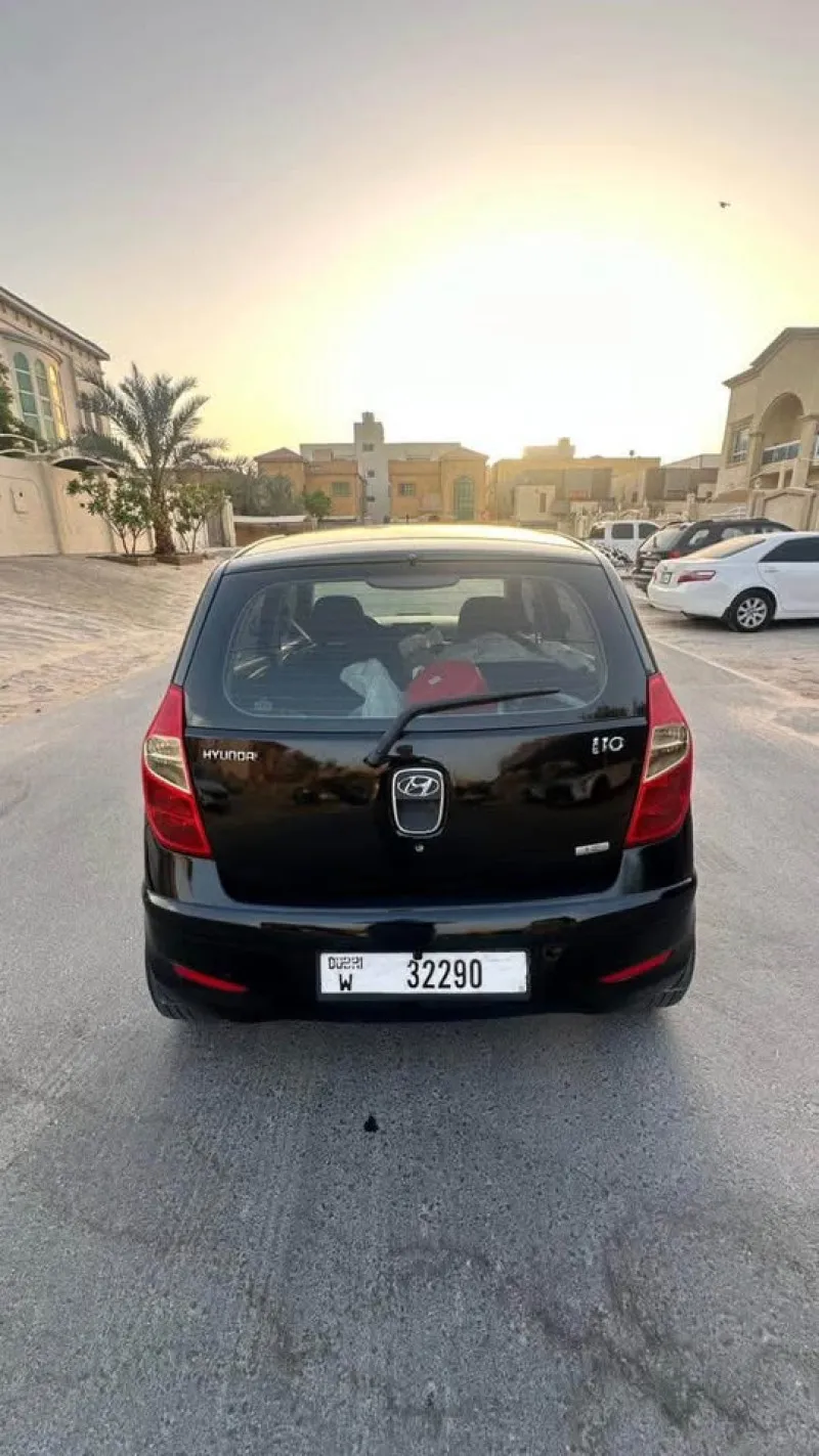 2013 هيونداي آي١٠ in Dubai