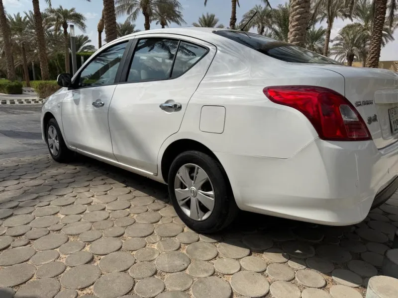 2019 Nissan Sunny in Dubai