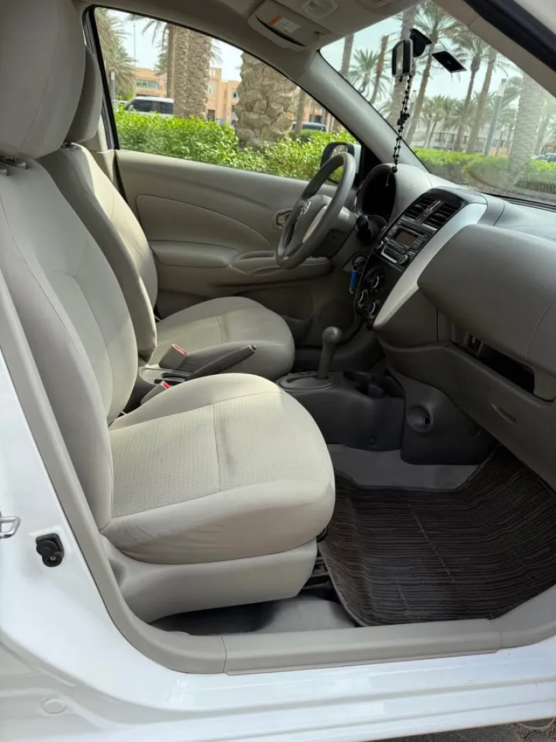 2019 Nissan Sunny in Dubai