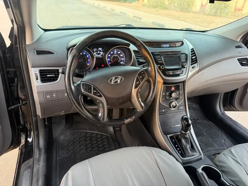 2014 Hyundai Elentra in Dubai