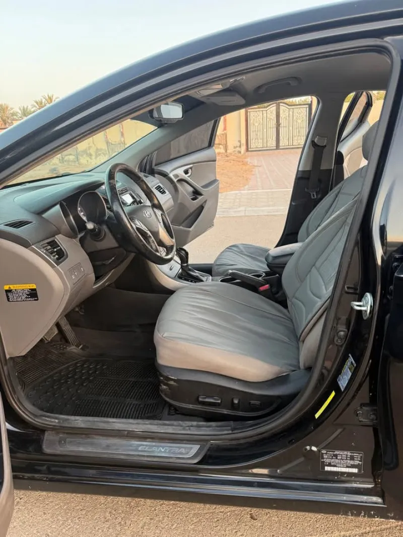 2014 Hyundai Elentra in Dubai