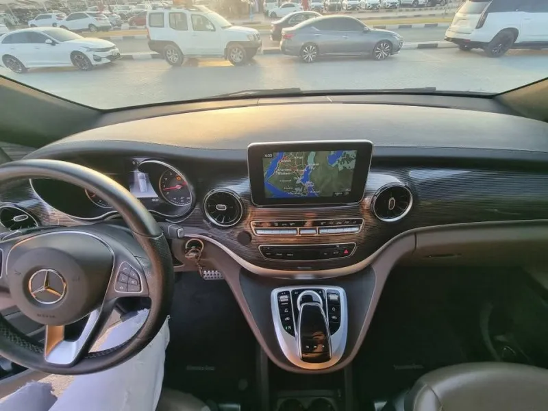2020 Mercedes-Benz V-Class in Dubai