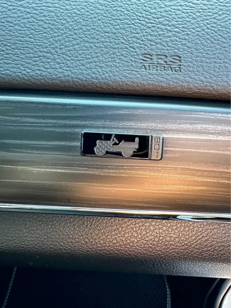 2021 Jeep Grand Cherokee in Dubai