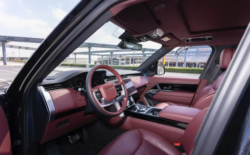 2023 Land Rover Range Rover in Dubai