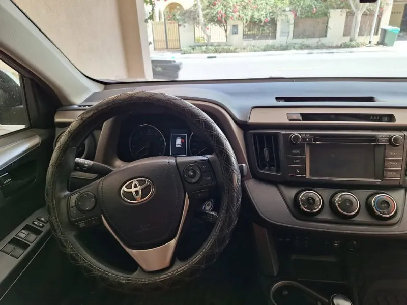 2017 Toyota Rav4 in Dubai