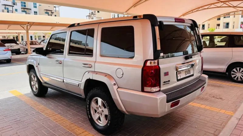 2007 جييب كوماندر in Dubai