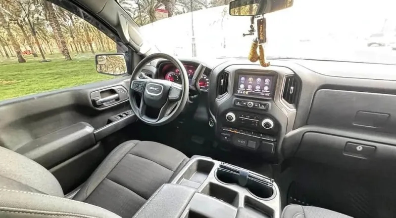 2023 GMC Sierra in Dubai