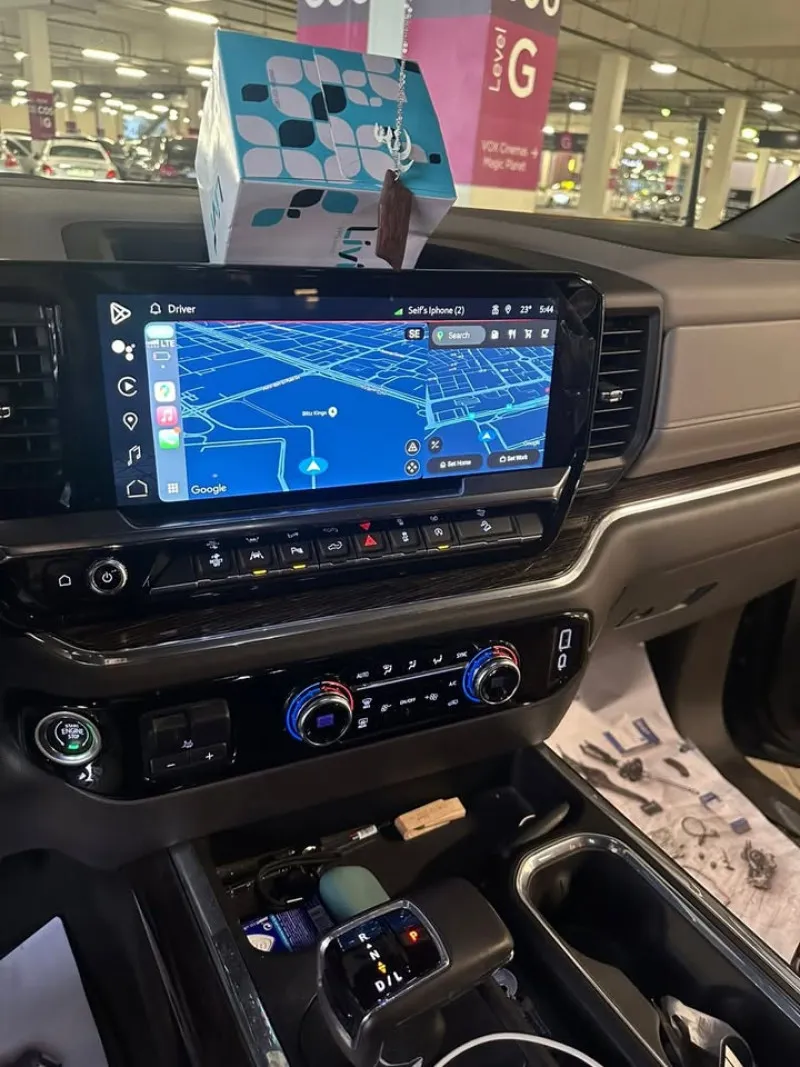 2023 جي أم سي سييرا in Dubai