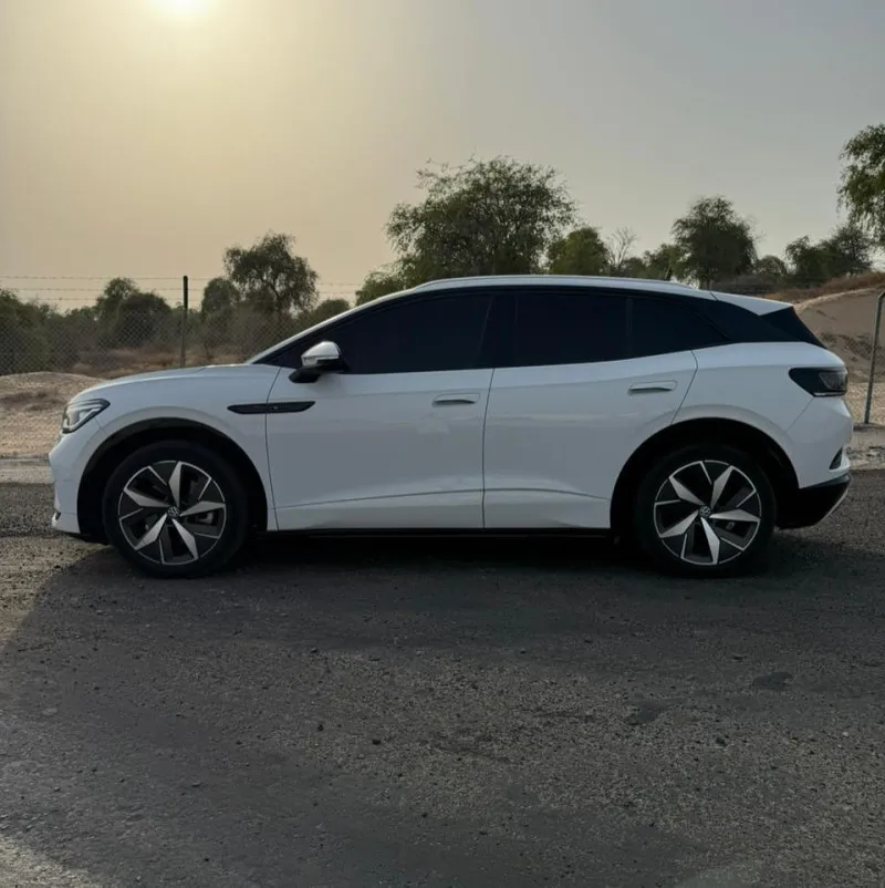 2022 فولجس فاجن اي دي ٤ in Dubai